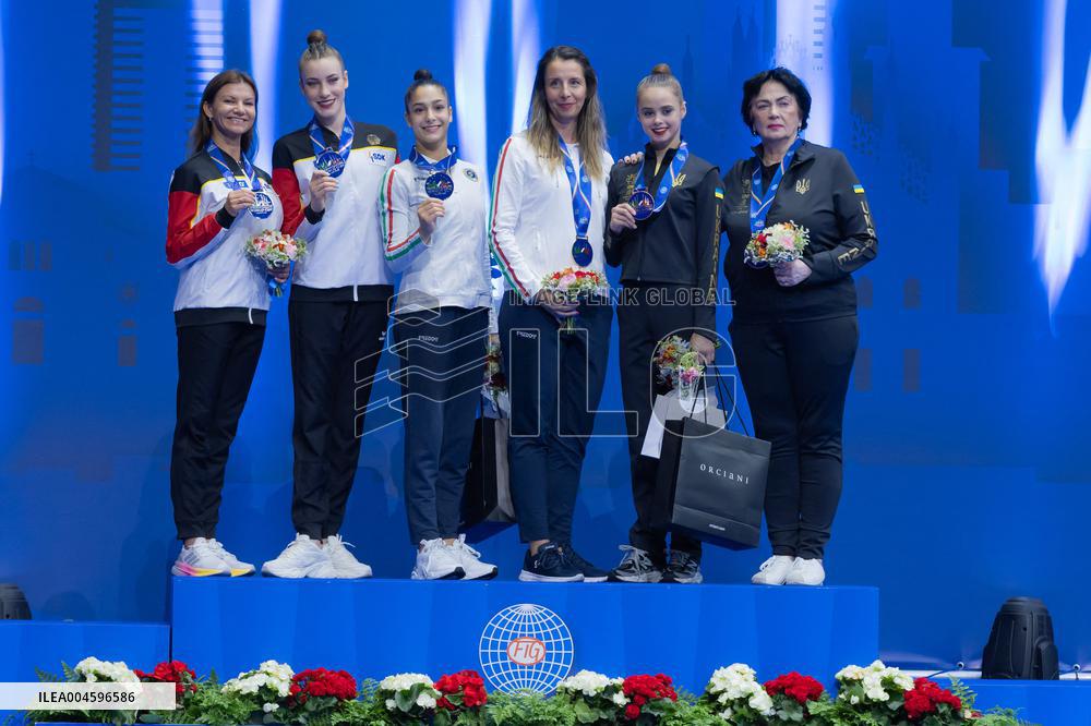 ALTRO - Ginnastica - Rhythmic Gymnastics - FIG World Cup Final