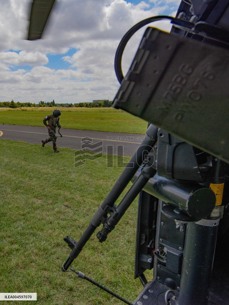 Illustration - French Army Aviation Legere