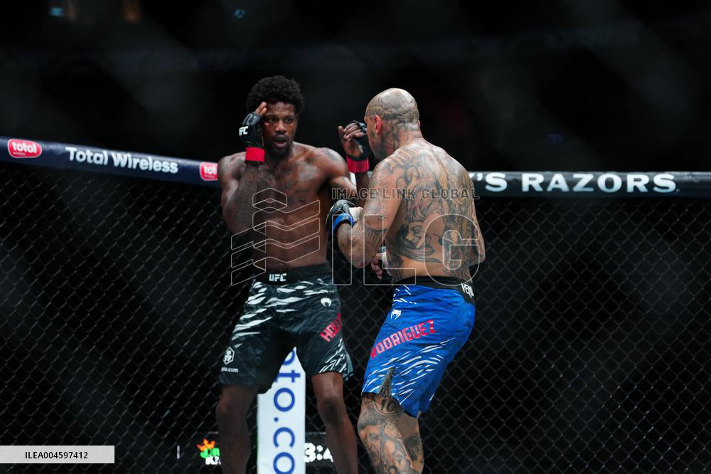 UFC318: Holland v Rodriguez