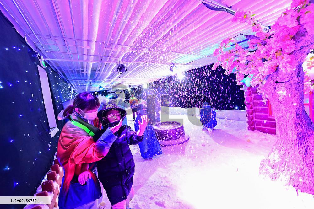 High Temperature Yellow Alert in China