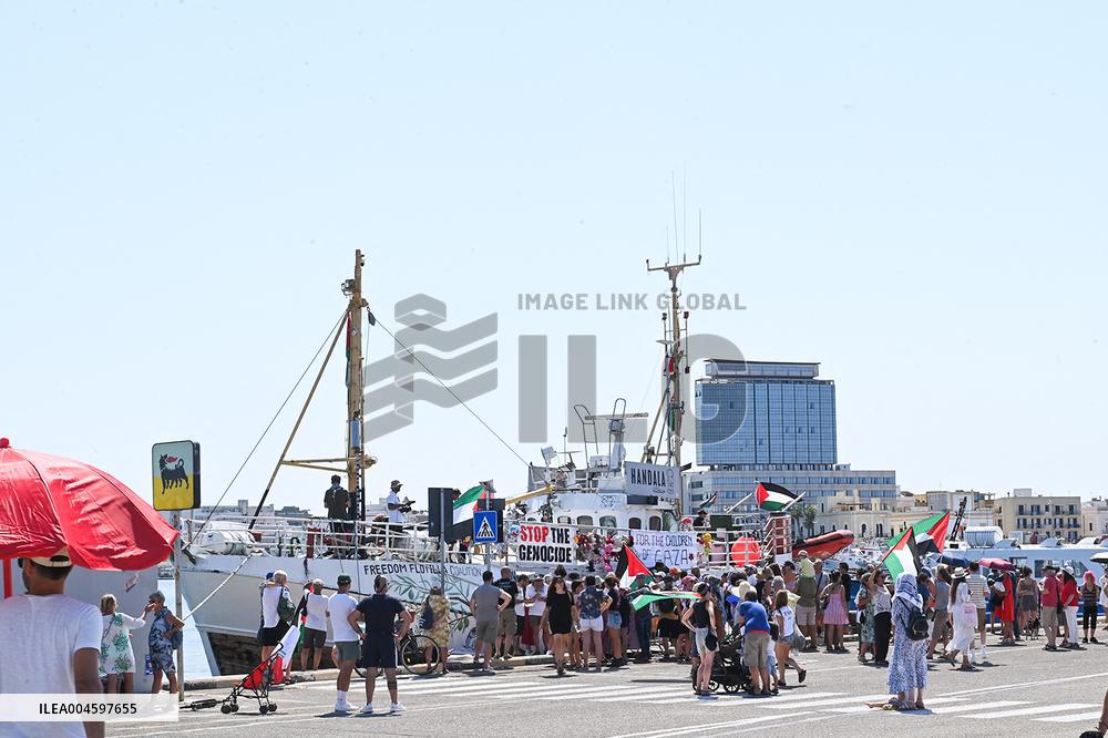 Freedom Flotilla Coalition ship Handala departs for Gaza - Gallipoli