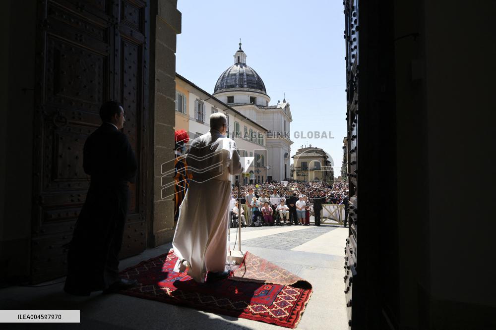 Pope Leo XIV Leads The Angelus Prayer - Castel Gandolfo