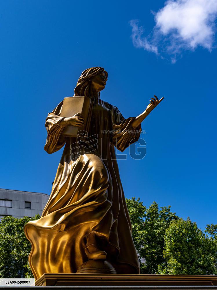 Ten Women Honoured On Rue De La Chapelle - Paris