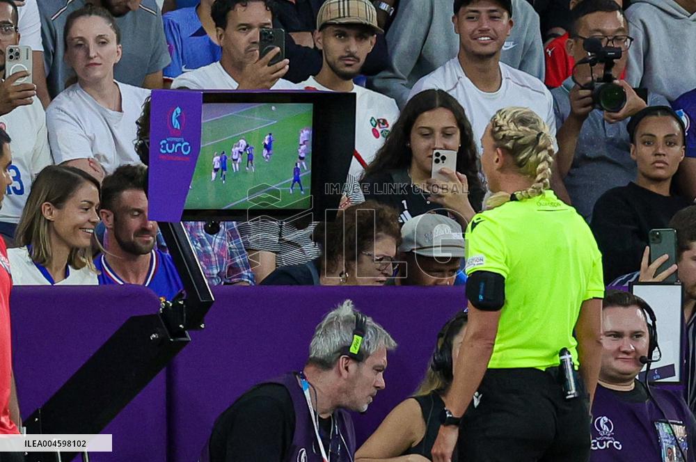 CALCIO - UEFA Campionato Europeo - UEFA Women's EURO 2025 - France vs Germany