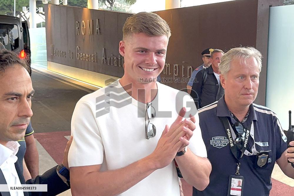 CALCIO - Altro - Evan Ferguson is AS Roma's new signing