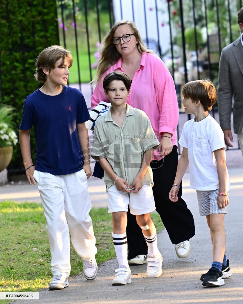 SWEDISH PRINCES CONCERT