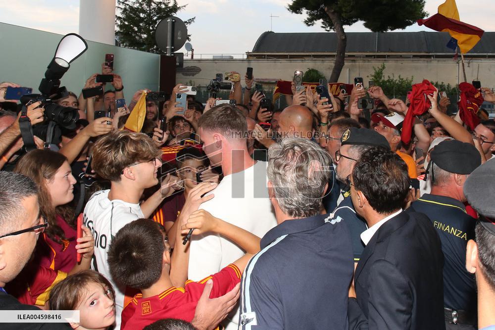 CALCIO - Altro - Evan Ferguson is AS Roma's new signing