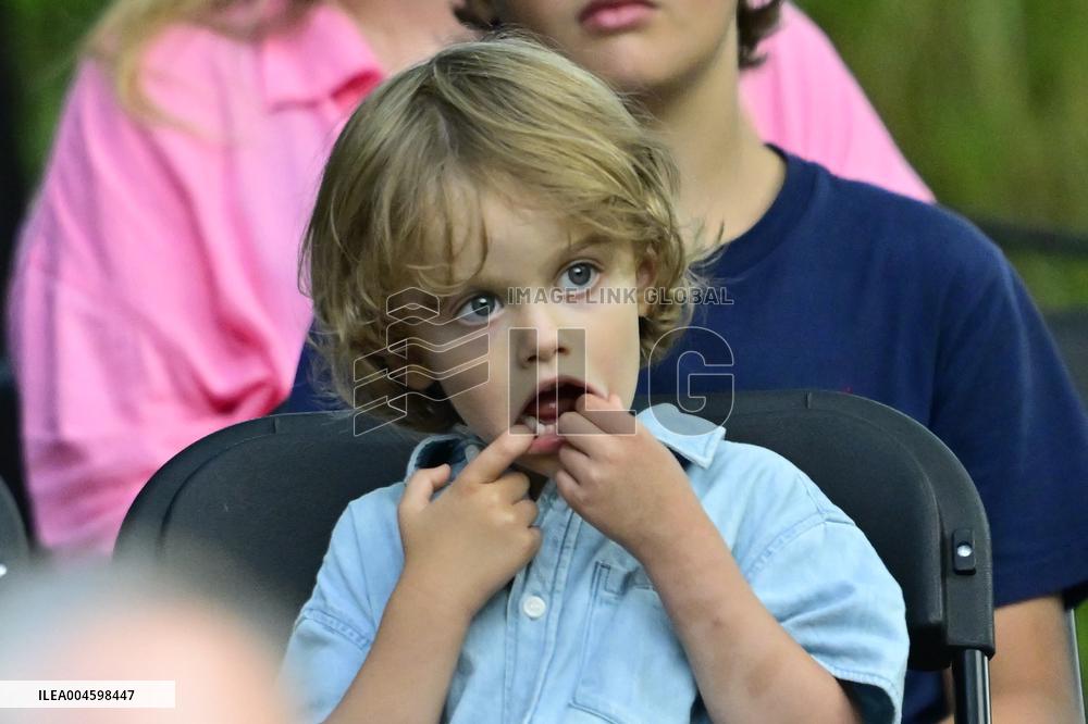 SWEDISH PRINCES CONCERT