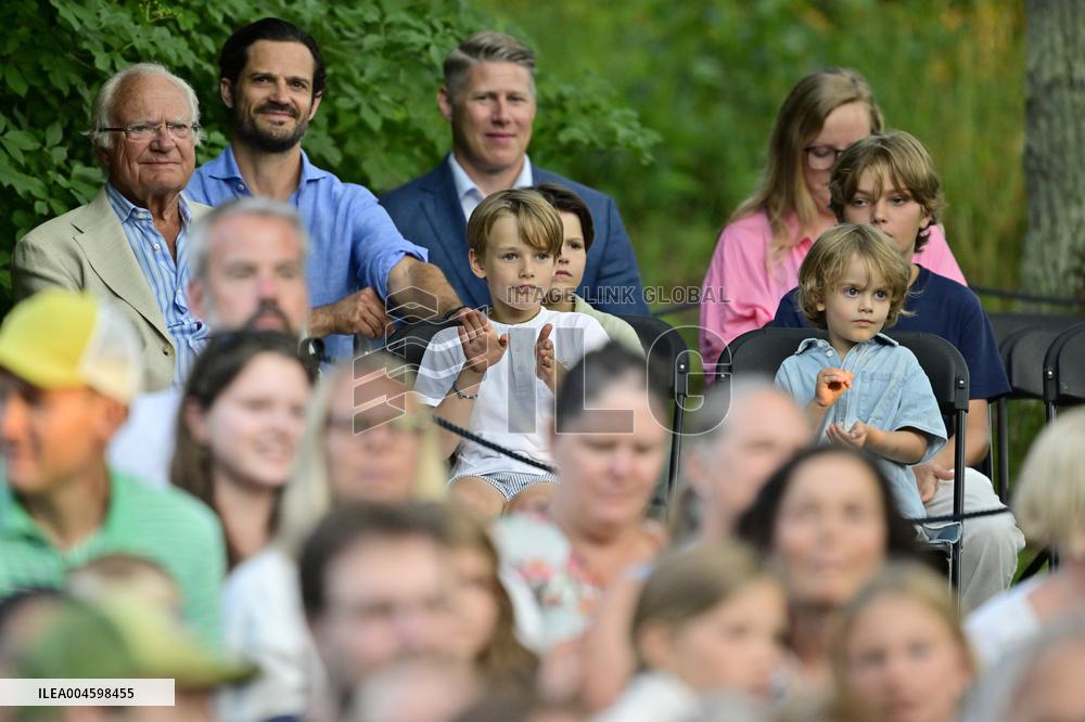 SWEDISH PRINCES CONCERT