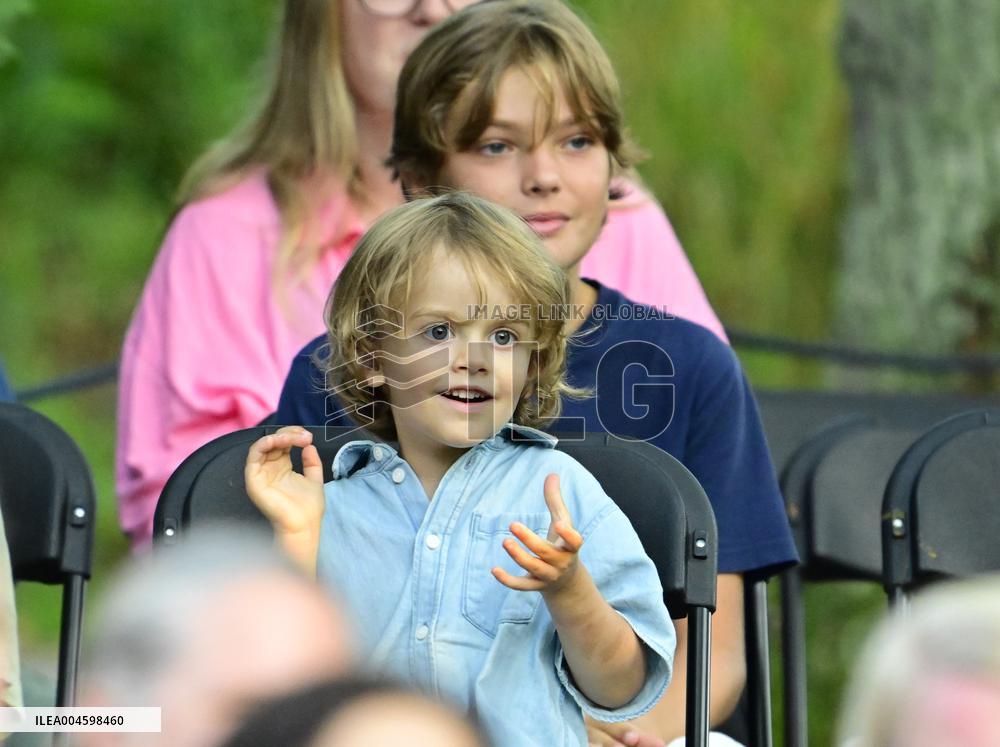 SWEDISH PRINCES CONCERT