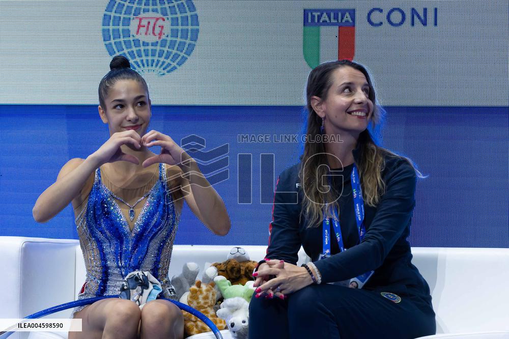 ALTRO - Ginnastica - Rhythmic Gymnastics - FIG World Cup Final