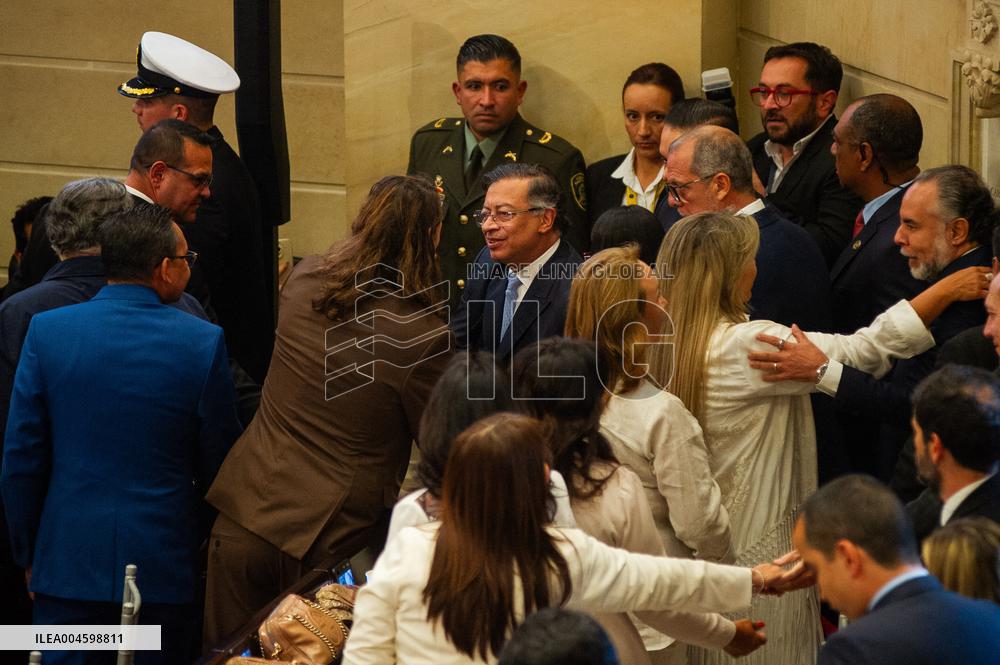 Colombian Congress Installs New Session Period
