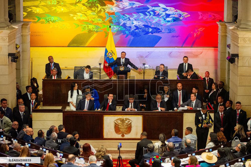 Colombian Congress Installs New Session Period