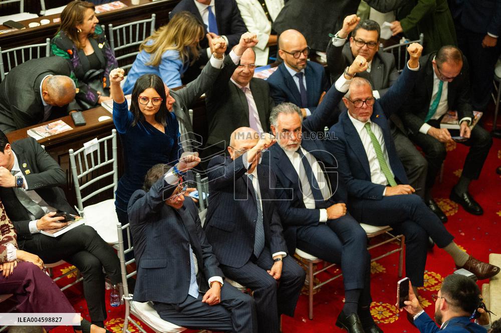 Colombian Congress Installs New Session Period