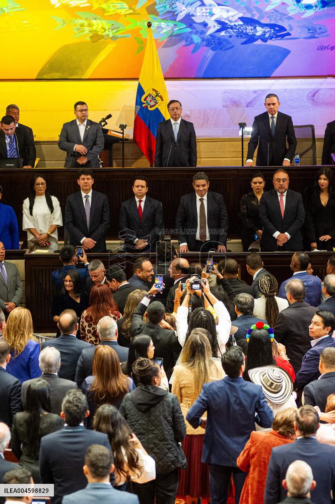 Colombian Congress Installs New Session Period