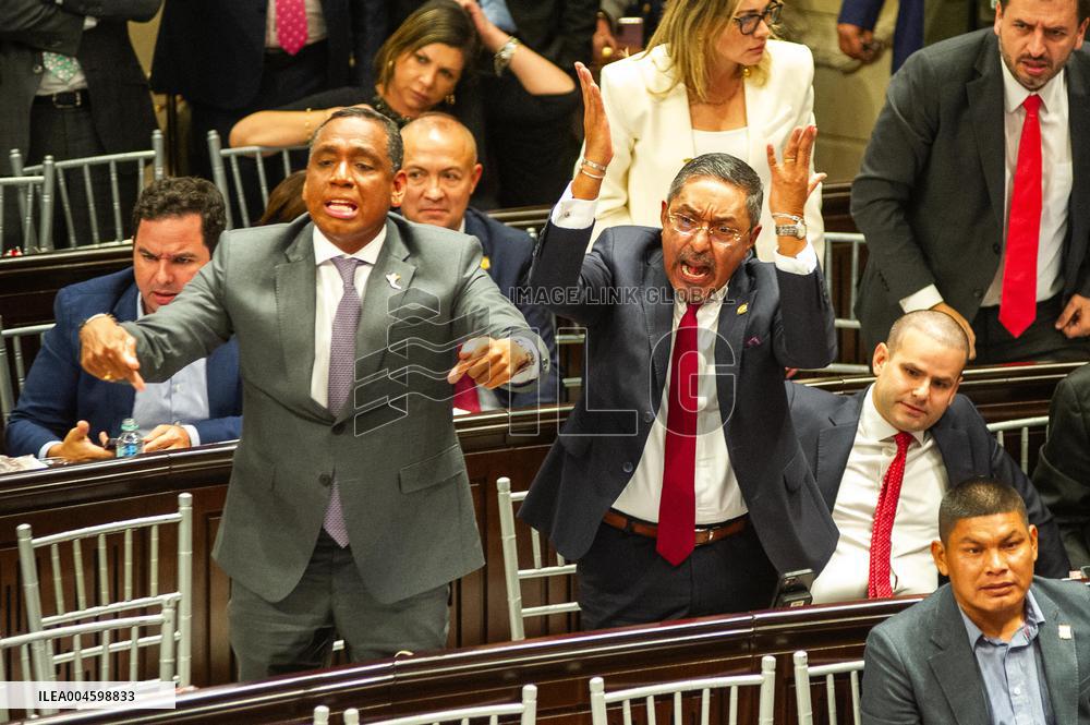 Colombian Congress Installs New Session Period