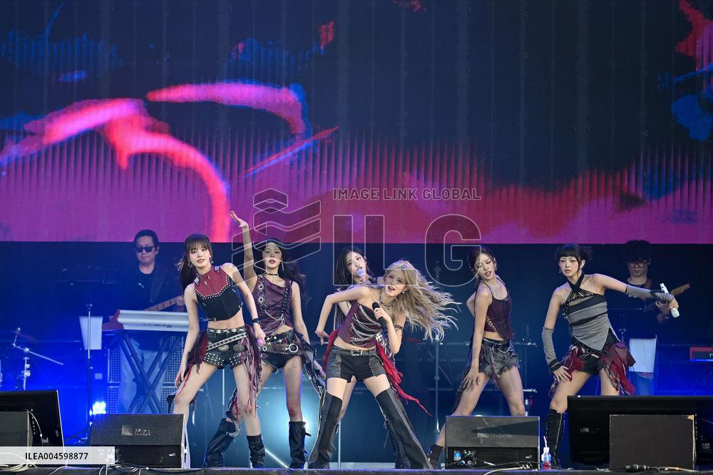 Lollapalooza Festival - Ive performs - Paris