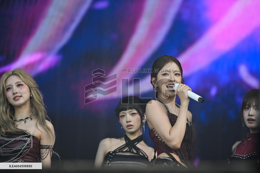 Lollapalooza Festival - Ive performs - Paris