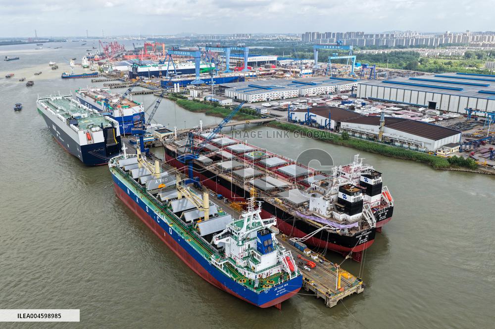 Ships Manufacturing in Yangzhou