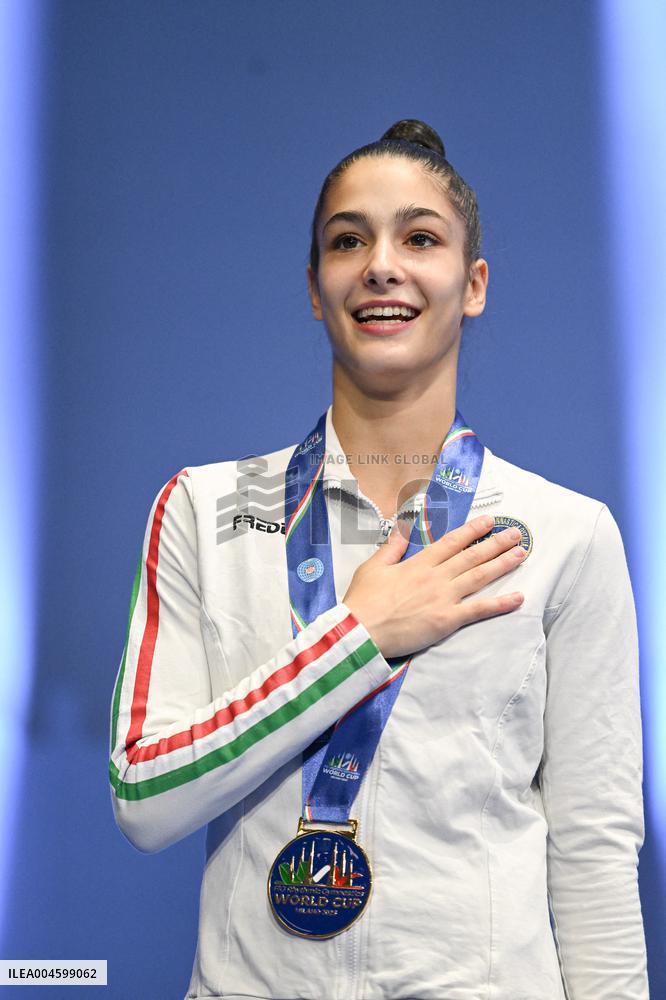 ALTRO - Ginnastica - Rhythmic Gymnastics - FIG World Cup Final