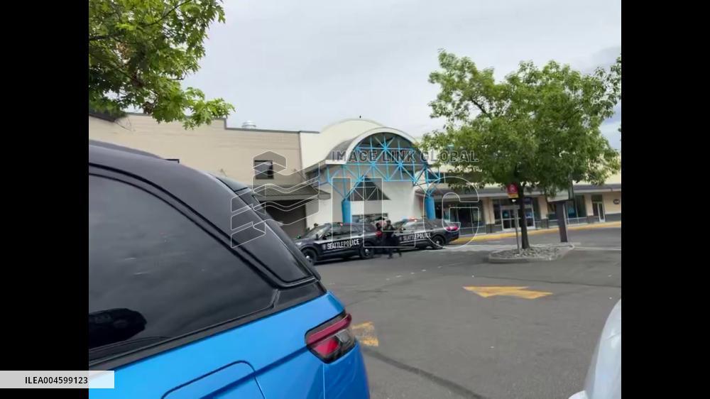 US: Stabbing at Rainier Valley Safeway, Suspect in Custody