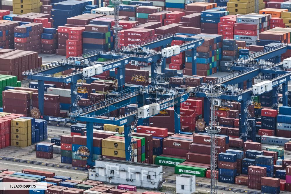 China Nanjing Longtan Port