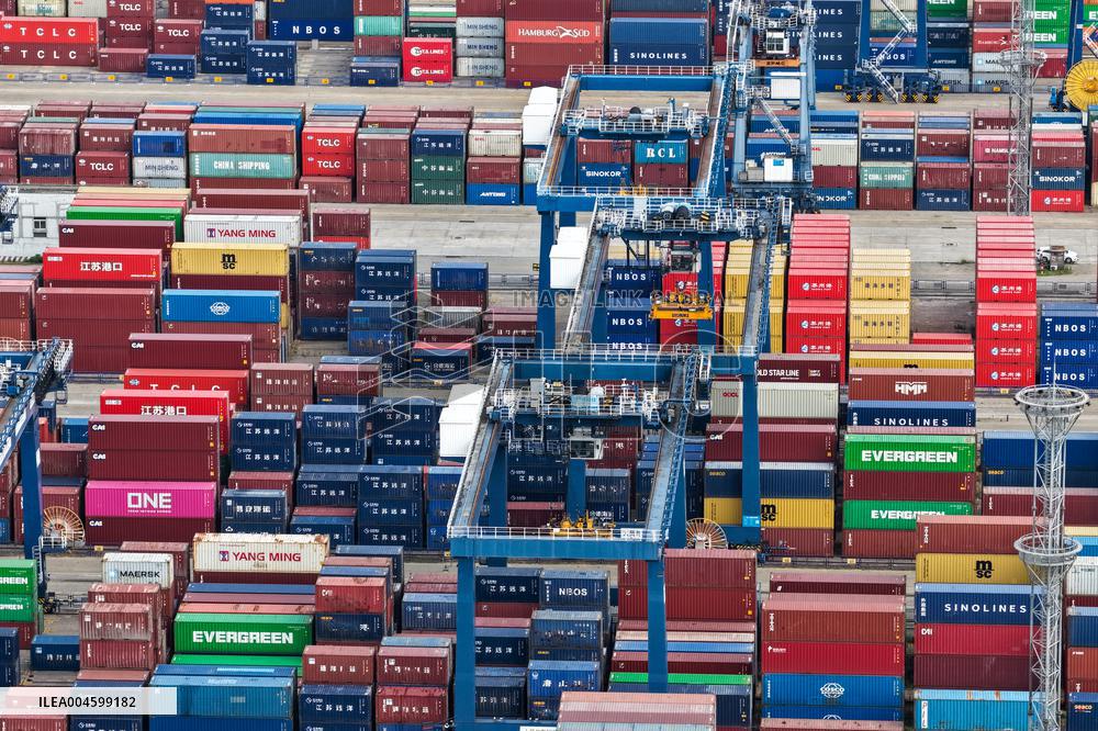 China Nanjing Longtan Port