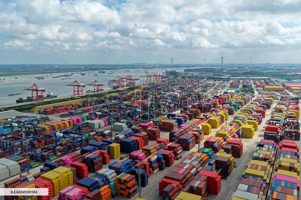 China Nanjing Longtan Port