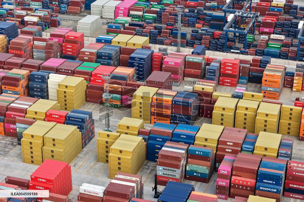 China Nanjing Longtan Port