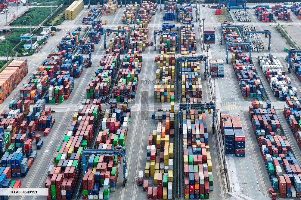 China Nanjing Longtan Port