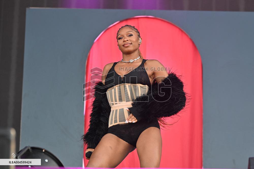 Lollapalooza Festival - Flo - Paris