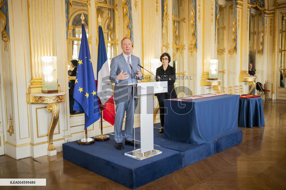 Rachida Dati At Signing Ceremony To Create Notre Dame Cathedral Digital Twin - Paris