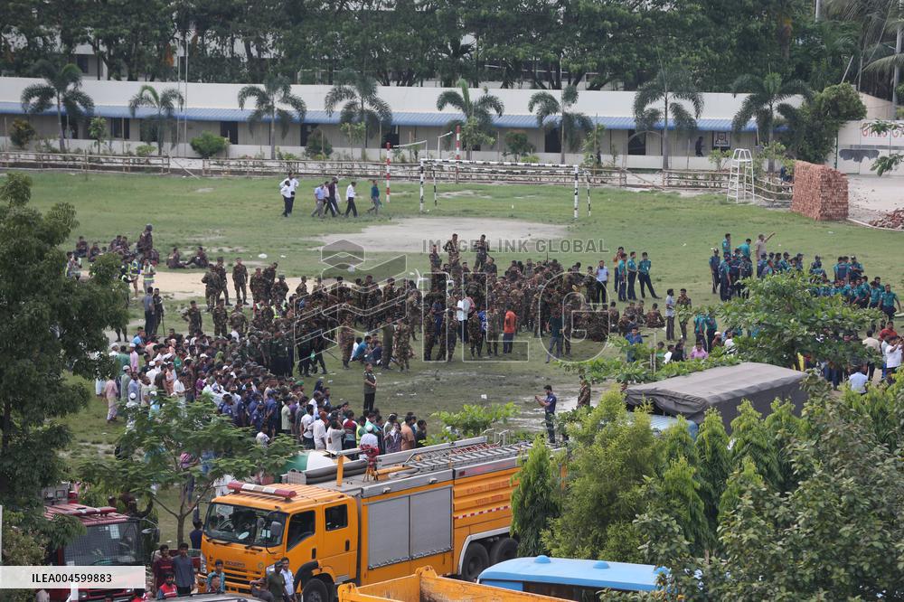 Air Force Training Jet Crash On School Campus - Dhaka