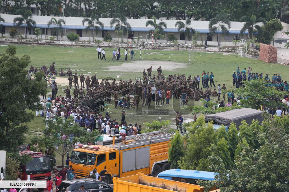 Air Force Training Jet Crash On School Campus - Dhaka