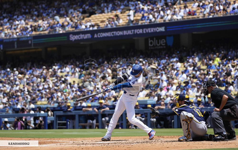 Baseball: Brewers vs. Dodgers