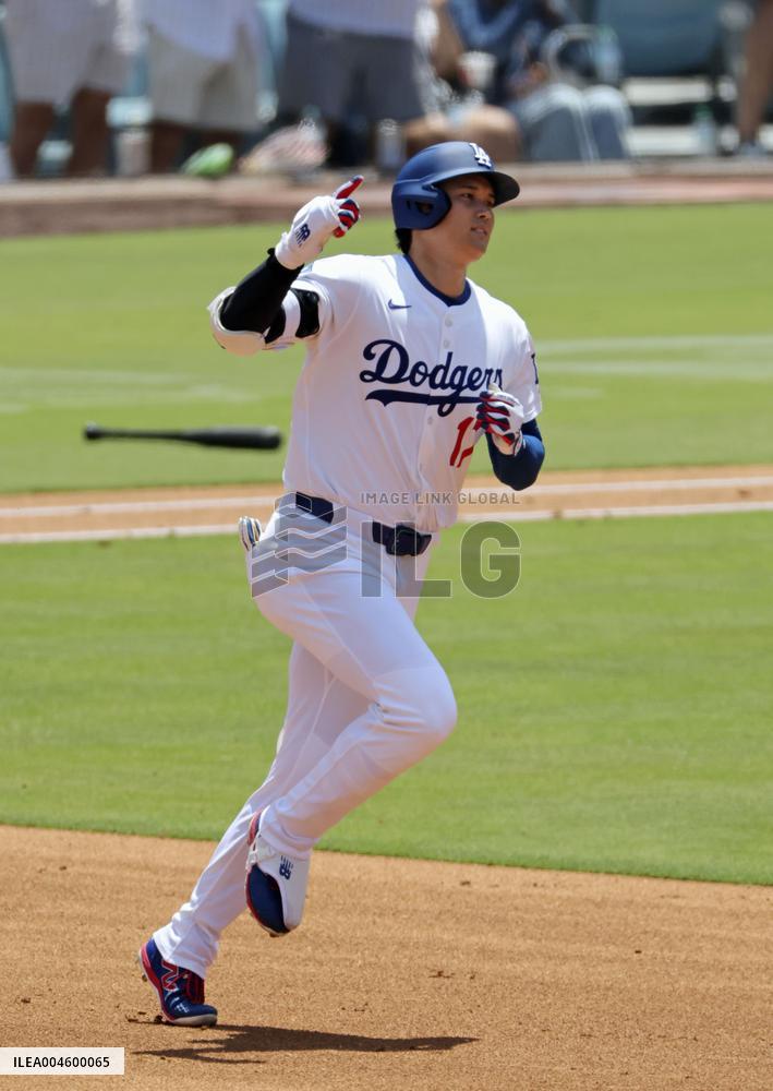 Baseball: Brewers vs. Dodgers