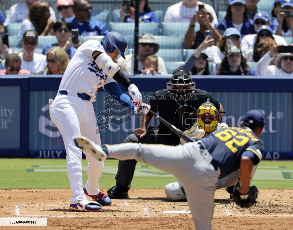 Baseball: Brewers vs. Dodgers