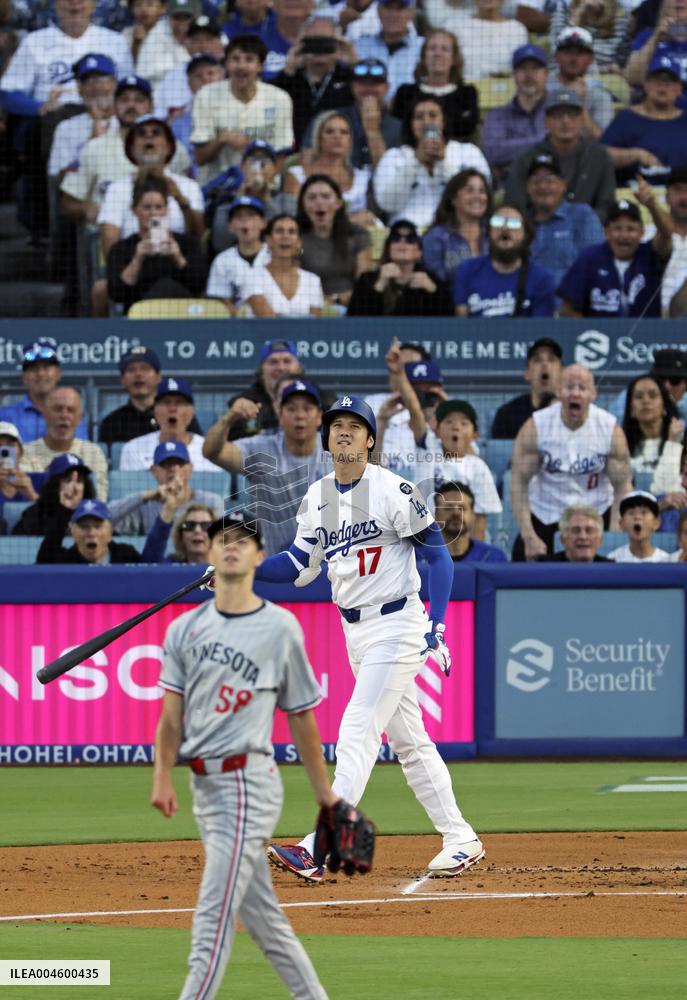 Baseball: Tsins vs. Dodgers