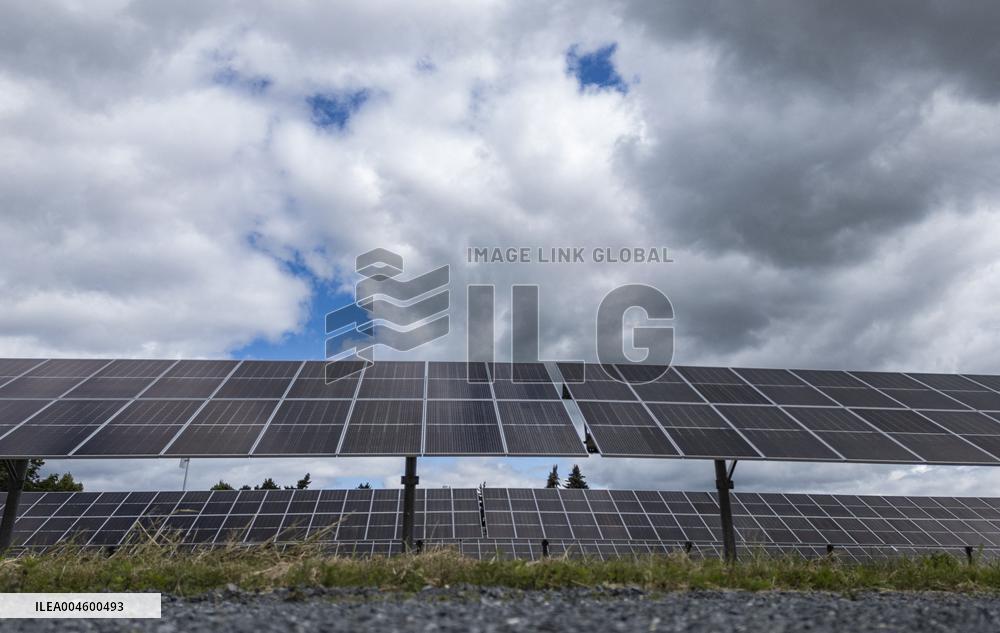 Robert-A.-Boyd Solar Power Plant - Canada