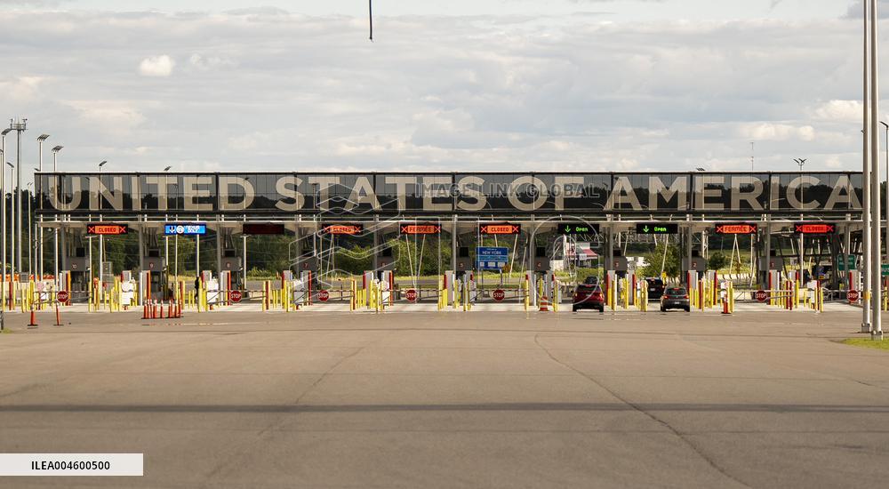United Stades And Canada Border - Canada