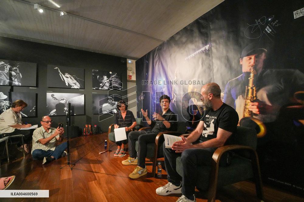 Jamie Cullum Press Conference At 60th San Sebastian Jazzaldia - Spain