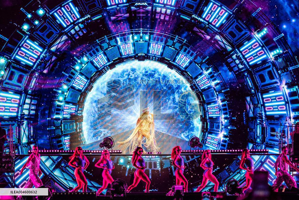 Jennifer Lopez In Concert - Lucca