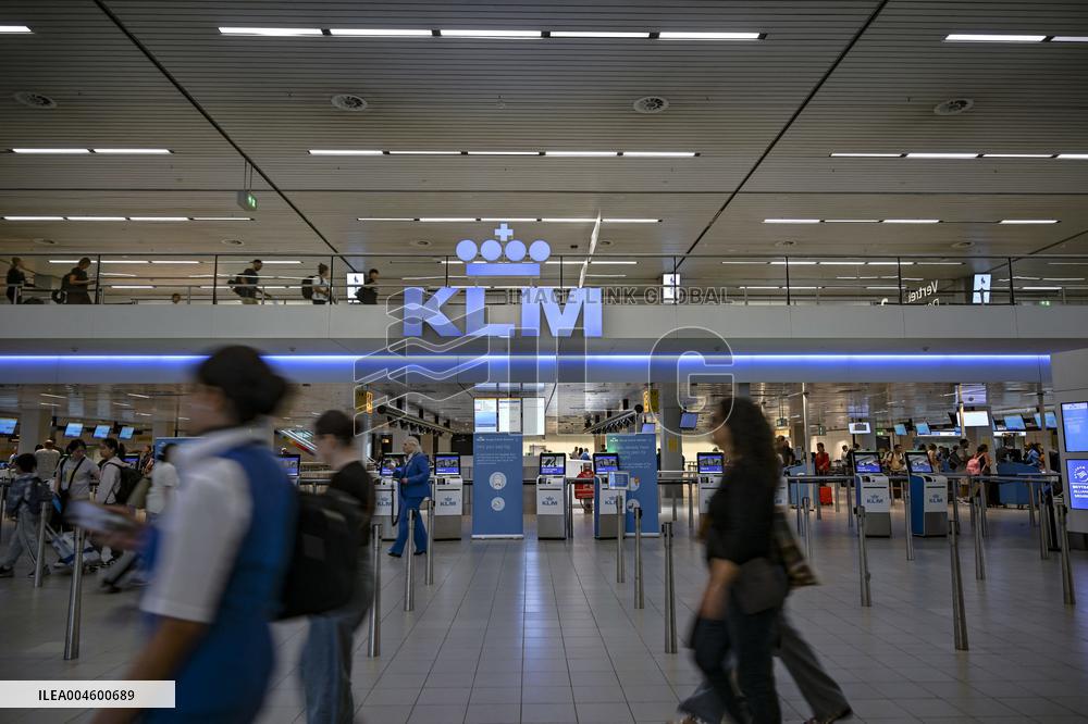 Busiest Travel Day At Schiphol Airport - Amsterdam