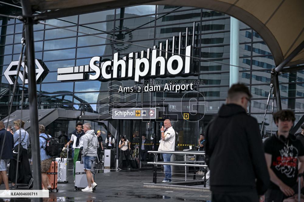 Busiest Travel Day At Schiphol Airport - Amsterdam
