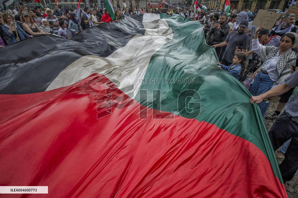 Pro-Palestinian Protest - Amsterdam