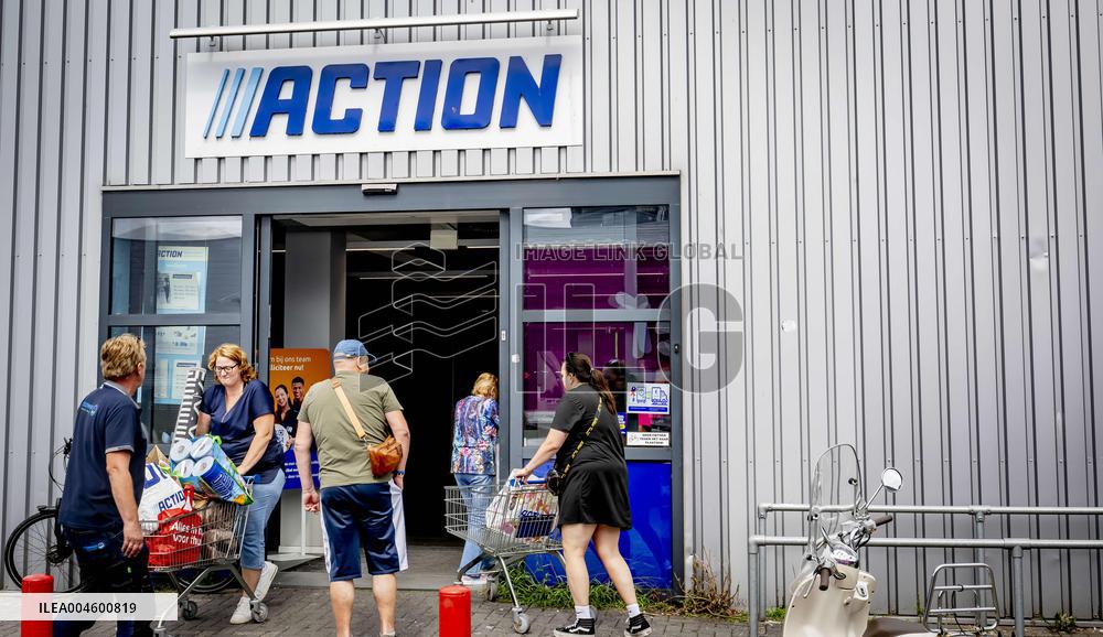Action Store And Logo Illustrations - Netherlands