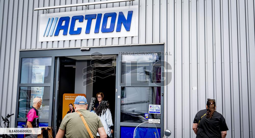 Action Store And Logo Illustrations - Netherlands