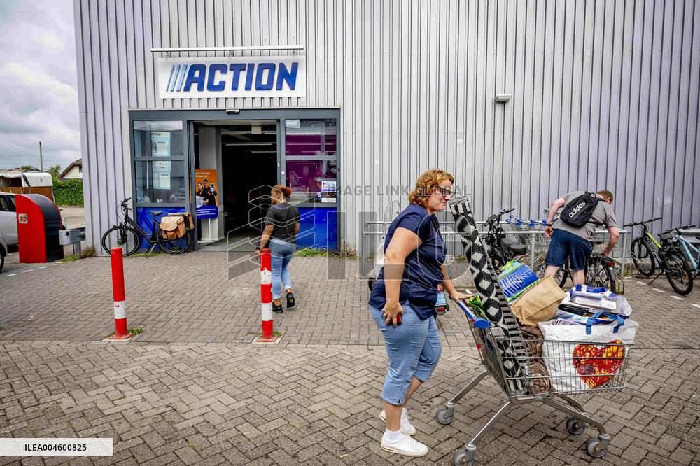 Action Store And Logo Illustrations - Netherlands