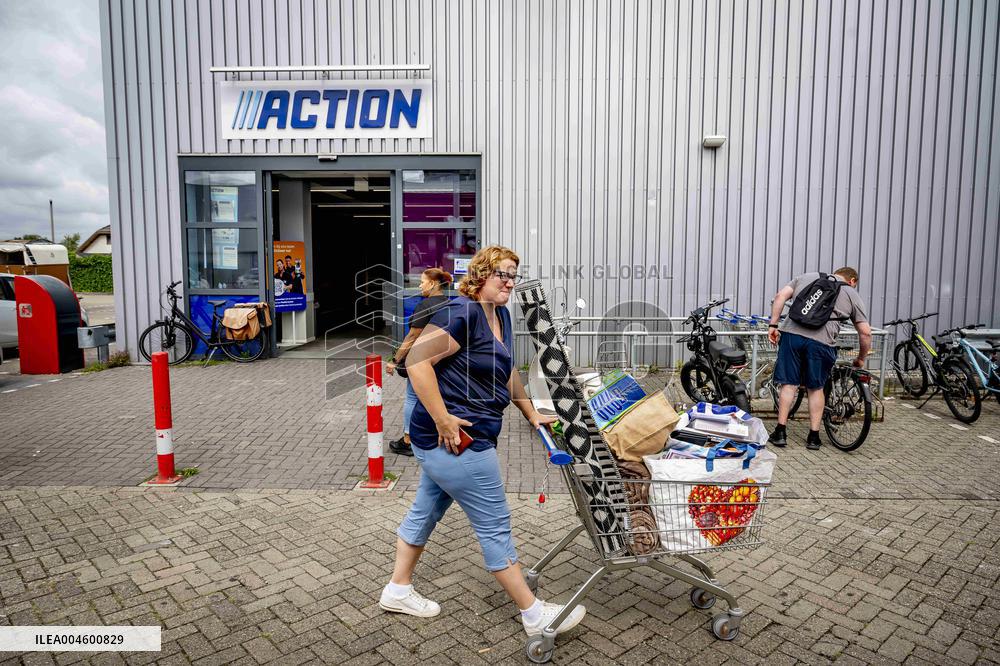 Action Store And Logo Illustrations - Netherlands
