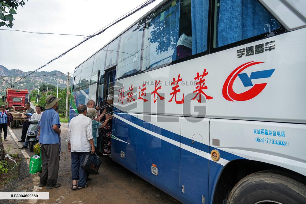 Flash Flood Destroys Laiwu District in Jinan - China